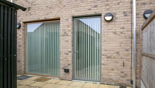 Modern & Exquisite Trumpington Townhouse with Parking & 5 mins to Papworth hospital - Foto 4