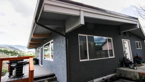 Cozy Cabin Retreat with Stunning Views of Yellowstone National Park in Montana - Foto 1