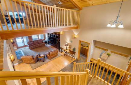 Luxe All-season Retreat by Avantstay Prime Location, Near Skiing - Foto 33