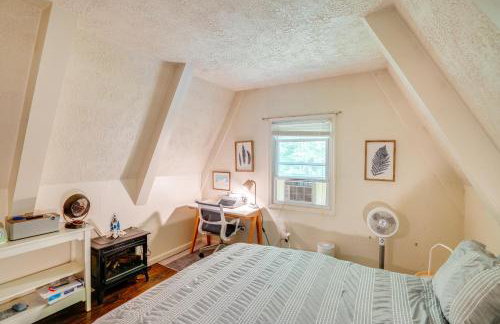 A-Frame Cabin with Furnished Deck in Becket! - Foto 21