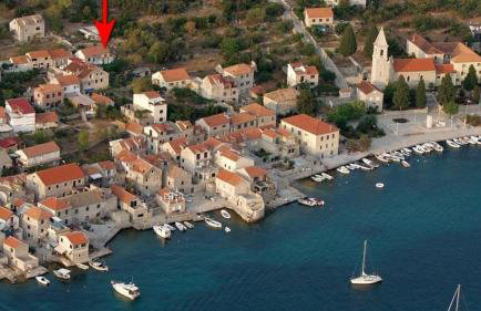 Apartments by the sea Prvic Luka, Prvic - 21276 - Foto 1