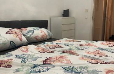 Helle großzügige ruhige Dreizimmerwohnung in Altstadtnähe mit kostenlosem Tiefgaragenstellplatz - Foto 13