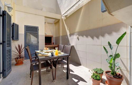 City center, private parking, AC, 6ppl. - Photo 23