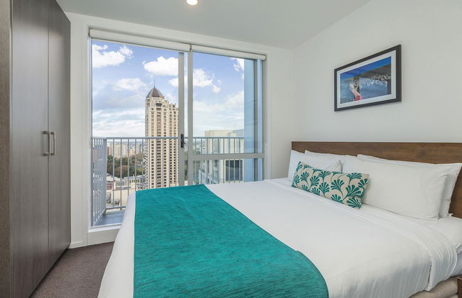 Barclay Suites - Photo 47