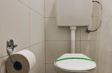 Neuwertiges Apartment mit schnellem WLAN, Glasfaser, Kostenlose Privatparkplatz auch für Transporter geeignet R11 - Foto 13