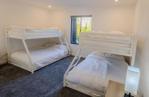 Luxury Scottsdale Retreat with Heated Pool, Hot Tub, Fire Pit & Game Room & Sleeps 12 - Foto 25