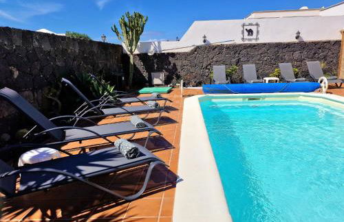 Casa Lagarto heated pool aircon central Playa Blanca - Foto 19