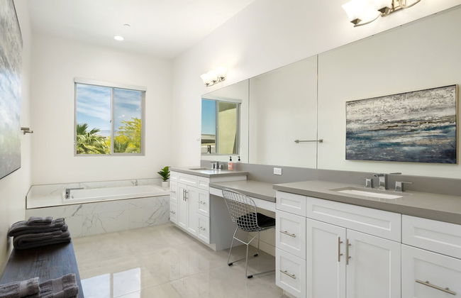 A Luxurious Oasis Experience in Desert Palm - Foto 40