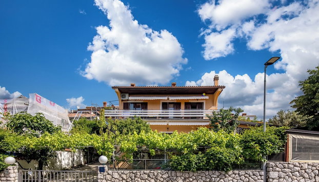 Kostrena Apartment Maja Few Mt From Sea- Happy Rentals - Foto 2, Imagem principal