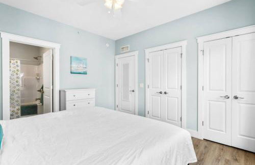 Private Hot Tub The Roost 16 Patio 2BR Downtown - Foto 9