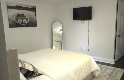 luxe studio with a great location lawrenceville - Photo 23