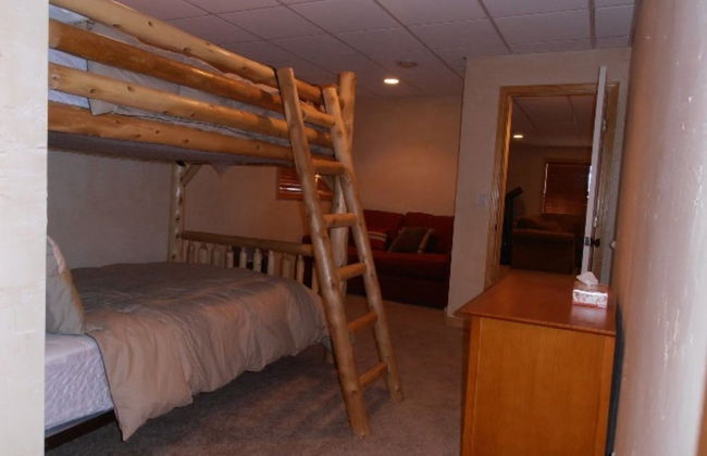 Country Club Homes - Photo 18