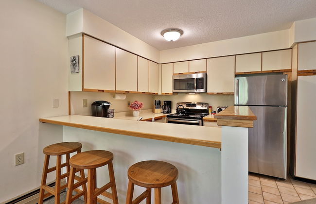 The Woods by Killington Vacation Rentals - 2 Bedrooms - Photo 34