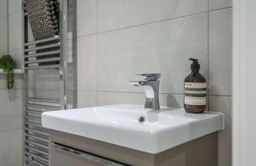 Modern 1-Bed Apart in Central Solihull near NEC - Foto 29