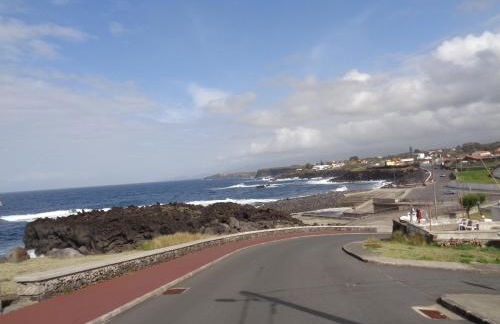 Seaside Azores Villa with natural pool, terrace & barbecue - Photo 44