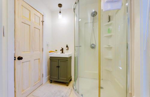 Shared Hot Tub Historic Cottage, Walk to Elm Park - Foto 20