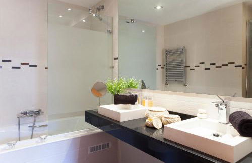 BizFlats Eixample Apartments - Photo 51