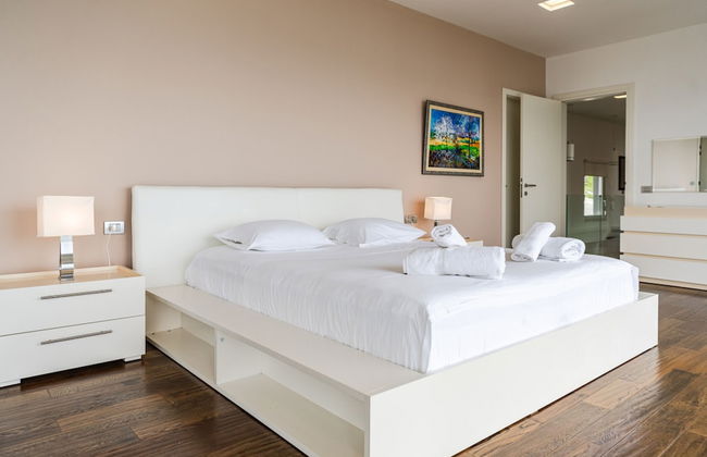 Exclusive Lake Villa - Foto 26