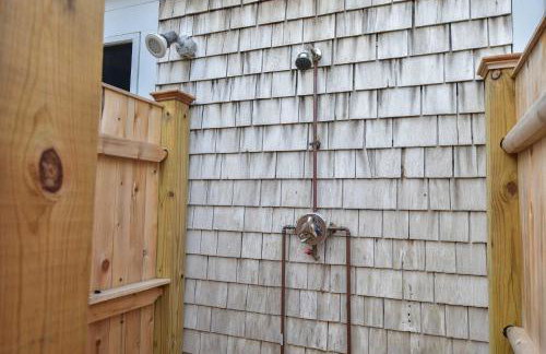 Dogs welcome huge yard right next to Rail Trail - Foto 29