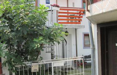 APARTMENT " Studio Green " free parking, self check-in - Foto 24