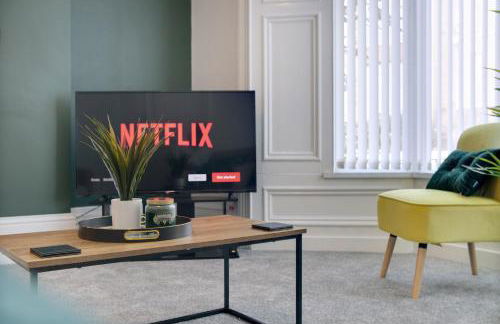 Spacious & Modern Oasis, 4-Bed House, Sleeps 7 - Foto 15