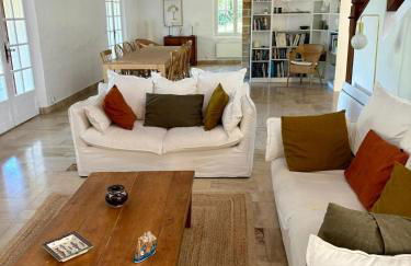 Nouveauté Villa pour 10 Personnes avec Piscine, Pétanque au Coeur des Oliviers de Provence - Foto 19