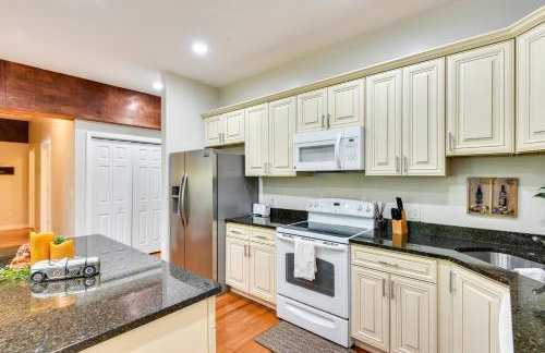 Cozy Sawyer Apartment - 2 Mi to Warren Dunes Park! - Foto 7