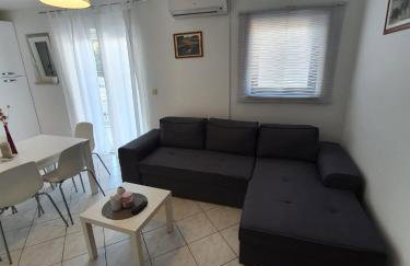 Apartmani Peran - Photo 40