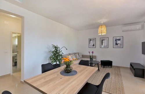 Charmantes Ferienhaus mit Meerblick, 2 Fahrraeder, Grill, privater Balkon, Waschmaschine - Foto 22