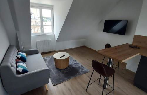 Bel appartement F2 hyper centre refait à neuf - Foto 3