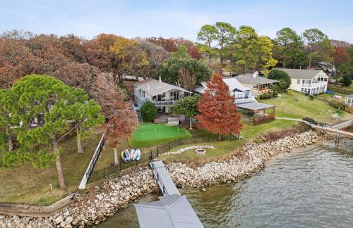 Lone Star Lake Cottage-NEW Trex Deck, boat dock - Foto 25