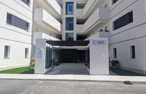 Poolside 2BR apartment Villamartin - Foto 40