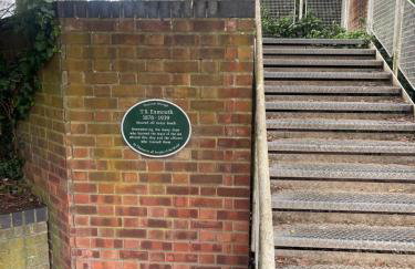 Cosy Flat behind a CreekBeach in Grays - Foto 24