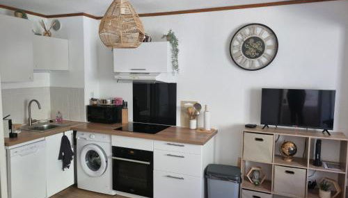 T2 Calvi entierement équipé à 150m de la plage. - Foto 2