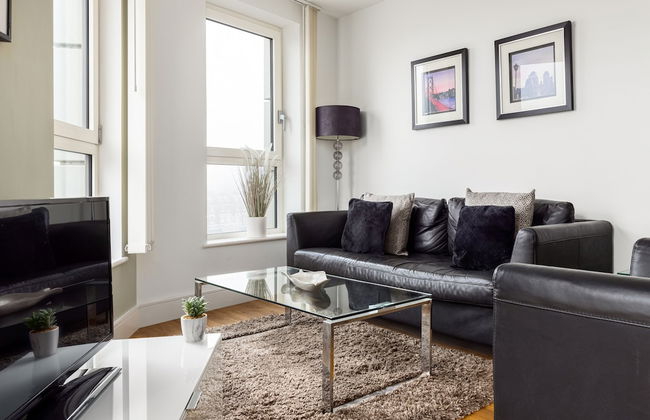 The Islington Collection - Photo 44