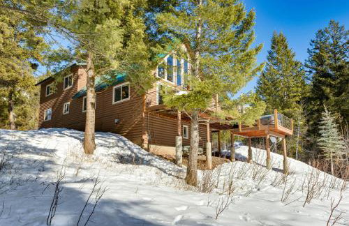 Wyoming Cabin with Hot Tub and Mountain-View Deck - Foto 35