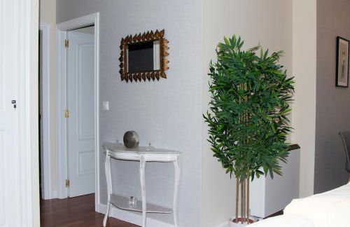 En el centro, garaje privado y terraza - Foto 19