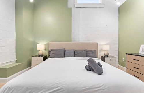 KING First Floor Sleep8 4Beds 2BA Swepson Escape - Foto 35