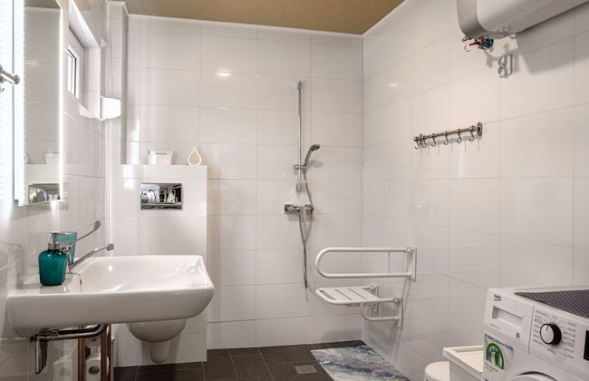 Apartment in Miedzywodzie Near the Beach - Photo 9