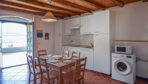 Awesome Home In Motta San Giovanni - Foto 3