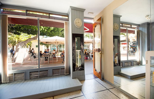 Miami Santa Catalina - Photo 2