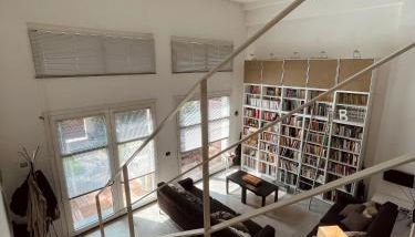 Ampio Loft su due livelli con giardino - Foto 5