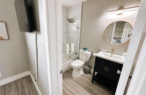 Rustic Retreats Cozy 1BR for 4 guests minutes from Las Olas - Foto 9