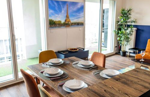 Chic & Cosy - Private Parking - Between Paris & DisneyLand - 5min TrainStation, Big Mall - Foto 22