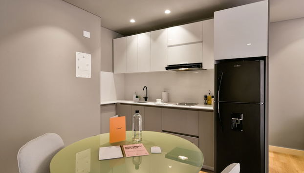 w Illustrious 1BR w/ Great Balcony in Unicentro - Foto 5, Habitación