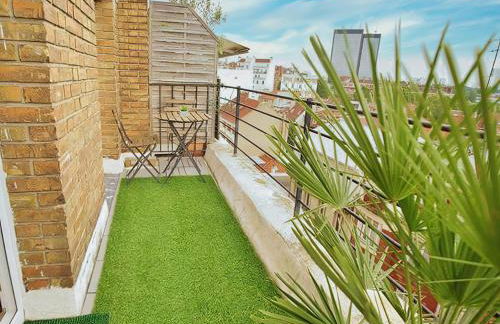 Studio calme et agreable avec terrasse belle vue proche du metro Paris20 - Foto 2