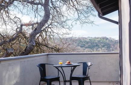 Cathedral by AvantStay Charming Secluded Estate w Sauna Pool Table Views of the Rolling Hills - Foto 41