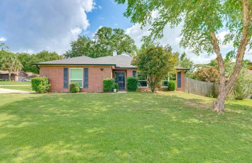 Spacious Home with Sunroom, 15 Mi to Pensacola! - Foto 3