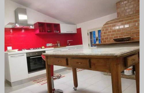 Big relax apartment with swimming pool and a peaceful garden in a private villa - Foto 32