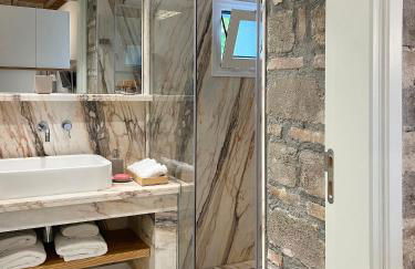 Blue Domino Luxury City Villa Patras - Photo 27